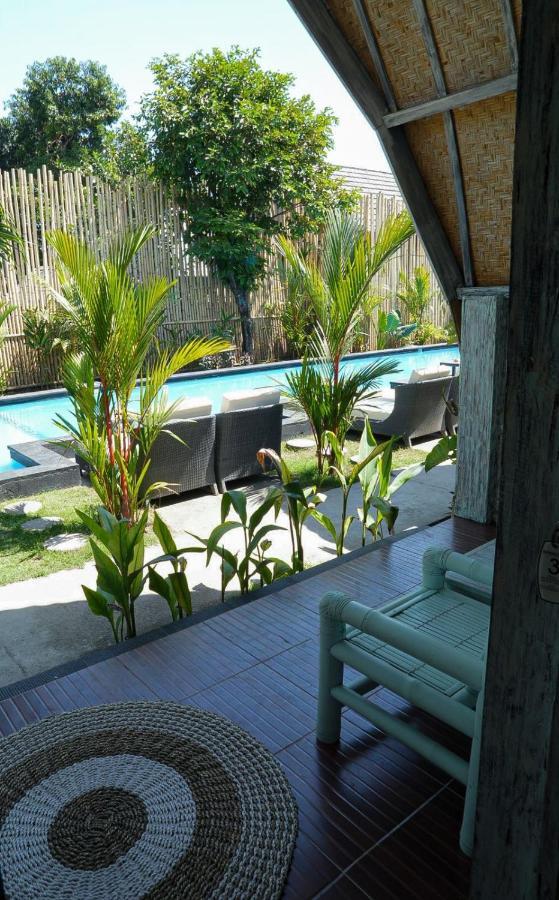 Отель Copacabana Gili Air Матарам Экстерьер фото